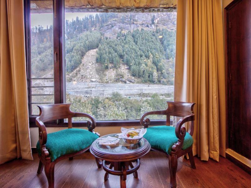 The Katoch Grand Resort Manāli Dış mekan fotoğraf